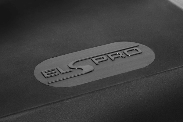 Rubber Detail Eigen Logo Max300kb